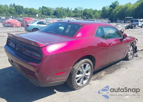2021 Dodge Challenger Sxt Awd from USA, damaged, VIN 2C3CDZGG6MH605249